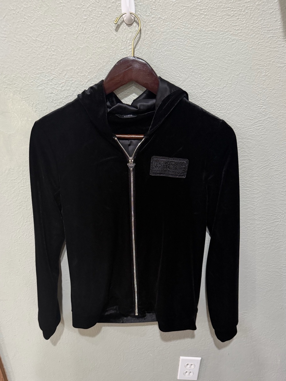 Guess Black Velour Zip-Up Hoodie Y2K Fashion EUC
